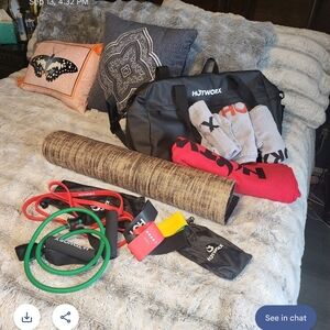 Hotworx Women's Fitness Accessory Set - Black, Red, Green